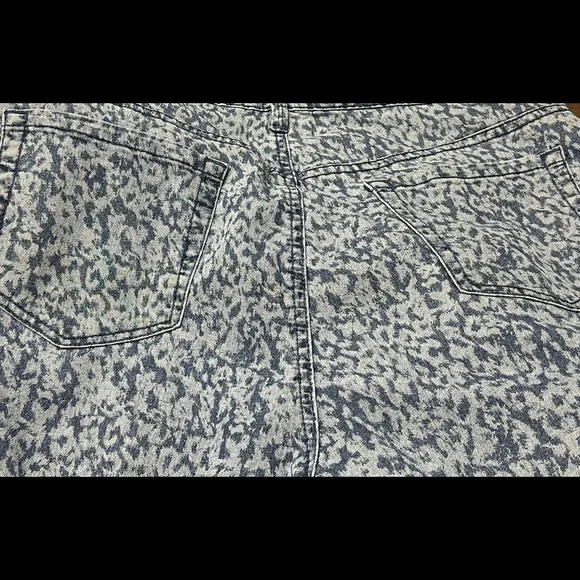 Gloria Vanderbilt (Amanda) Girls Size 14 Blue Jeans - Picture 4 of 4